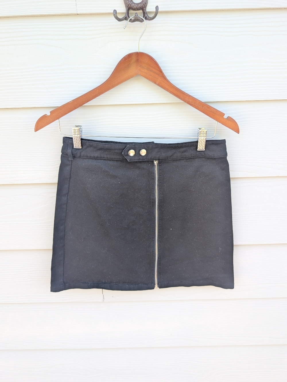 Wild Honey Skirt Size M Black Mini Cotton Zipper Detail Casual Summer